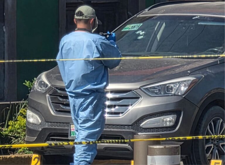 Identifican a hombre asesinado frente a Presidencia Municipal