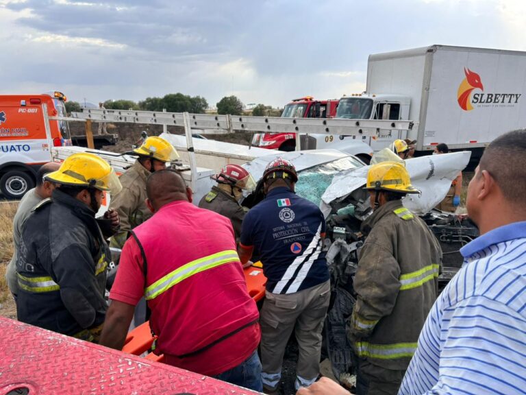 Choque entre camionetas deja 4 lesionados en el Libramiento Norte