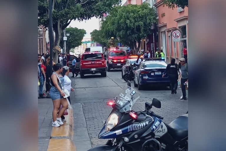 Truena transformador en zona centro de León y genera alarma entre comerciantes y transeúntes
