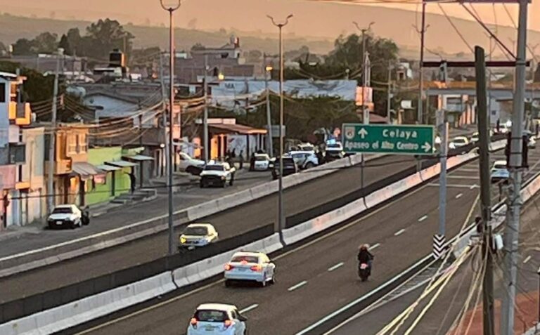 Enfrentamiento entre civiles armados y policía de Apaseo El Alto deja un oficial herido y 3 detenidos