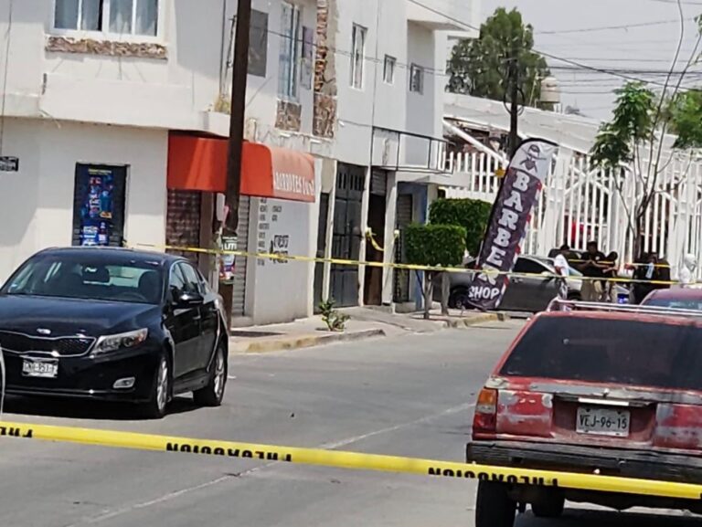Asesinan a un joven adentro de una barbería en León