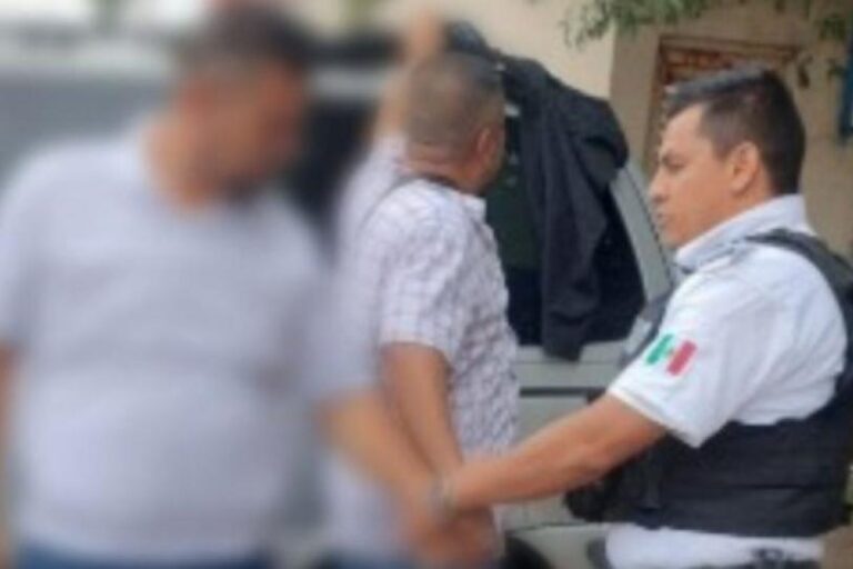 Detienen a estafadores que daban ‘iPhones de plastilina’