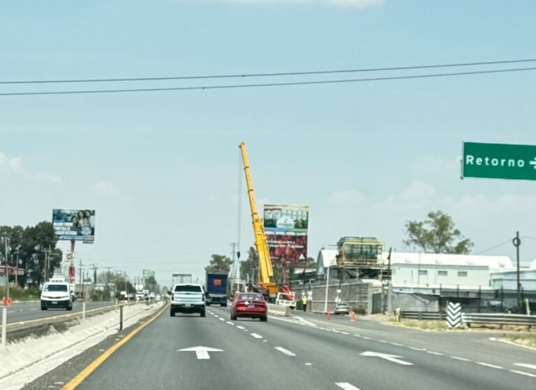 Alcaldesa exige a la Federación reparar carreteras federales en Irapuato