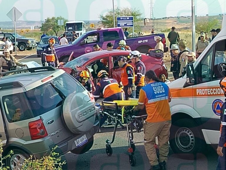7 lesionados deja choque en el camino a La Purísima