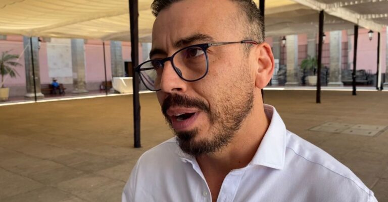 “Busca reflector y candidatura”: Barroso arremete contra edil de Morena
