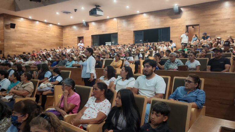 Alcaldesa llama a jóvenes de Irapuato a fortalecer su autoestima y salud mental