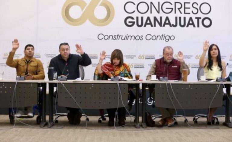 Sesiona la Comisión de Asuntos Electorales