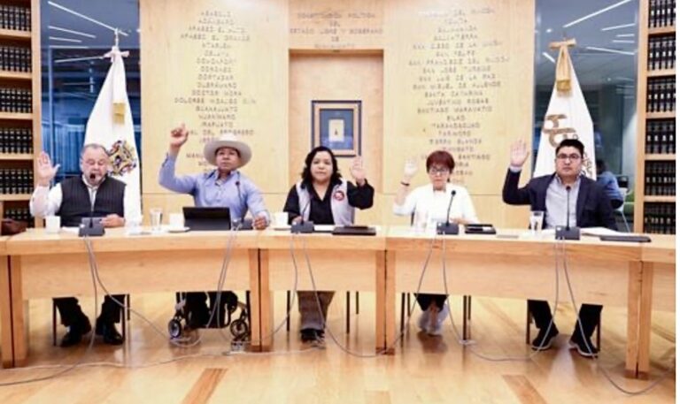 Sesiona la Comisión de Derechos Humanos y Atención a Grupos Vulnerables