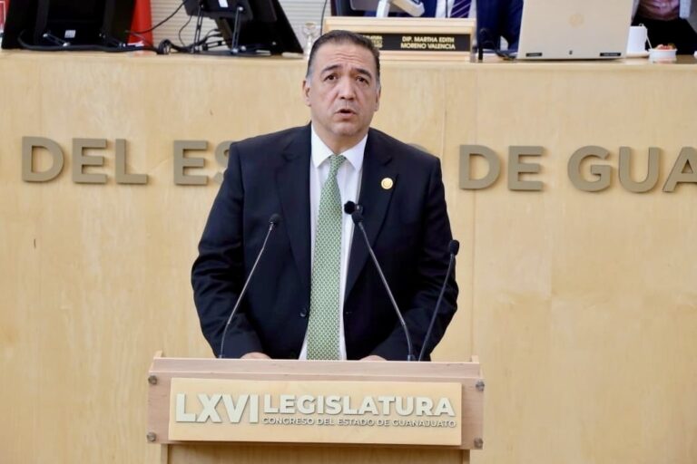 • “NO PODEMOS HABLAR DE UN GUANAJUATO SANO Y DIGNO, MIENTRAS NUESTRAS NIÑAS Y NIÑOS ASISTEN A PLANTELES DONDE NO CUENTAN CON EL SUMINISTRO DE AGUA POTABLE”: SERGIO CONTRERAS