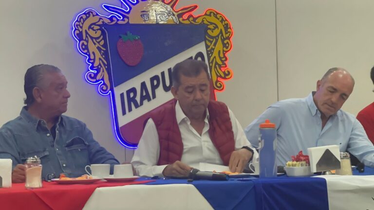 Afición y dueños de palcos exigen firmar acuerdo para salvar el futbol en Irapuato