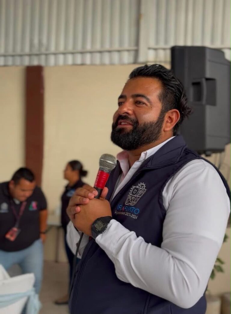 Irapuato refuerza techumbres de mercados ante temporada de lluvias