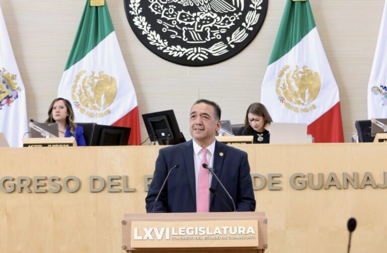 GRAVE QUE SE HAYA DETECTADO LA EXISTENCIA DE UNA RED DE EMPRESAS FANTASMAS PROVEEDORAS EN EL MUNICIPO DE LEÓN: SERGIO CONTRERAS