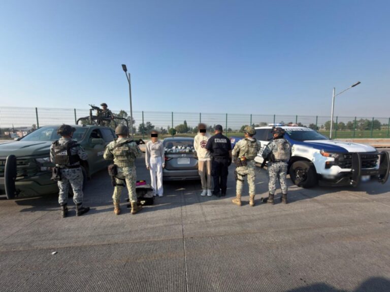 Asegura PEC más de 1 mdp en efectivo durante operativo carretero en Salamanca