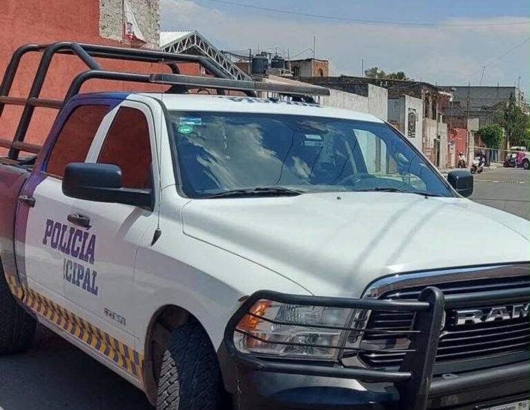 Asesinan a dos jovenes cerca de canchas deportivas de comunidad Crucitas en Valle de Santiago