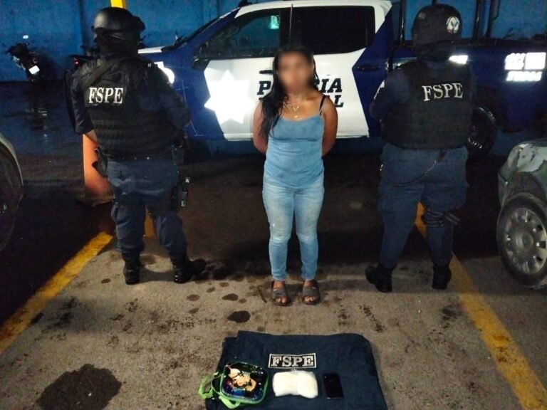 Asegura FSPE a mujer con más de 3 mil dosis de droga en Irapuato