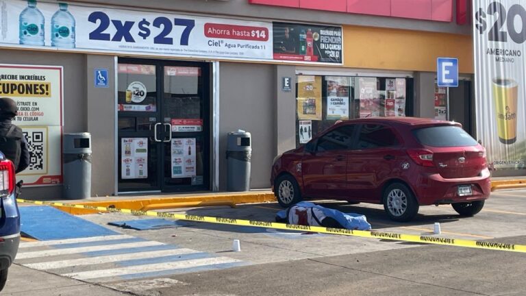 Identifican a hombre asesinado afuera de un Oxxo