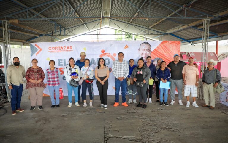 Benefician a 60 familias cortazarenses con “El Legado Continúa”