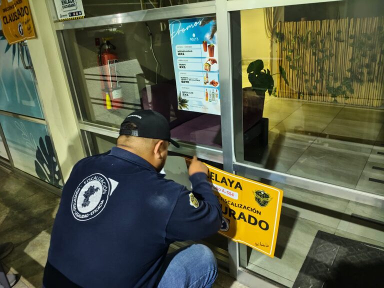 Clausuran negocio en Celaya donde vendían alcohol a menores de edad
