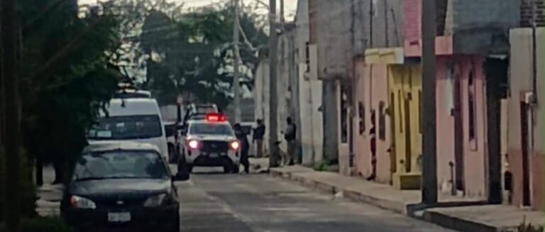 Asesinan a balazos a mujer afuera de tortillería en Valle de Santiago