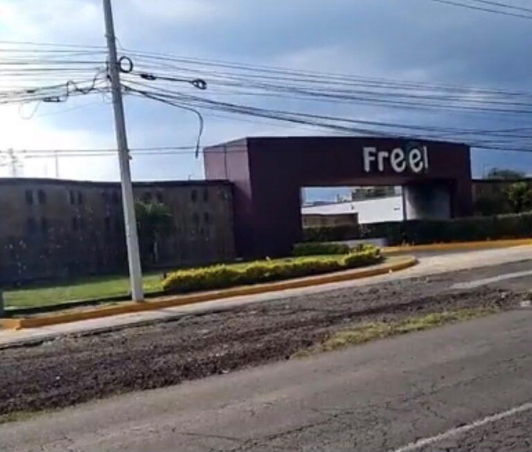 Localizan mujer sin vida en hotel sobre carretera Salamanca-Valle