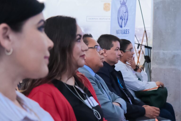 Capacitan a personal público para garantizar espacios laborales seguros y libres de violencia