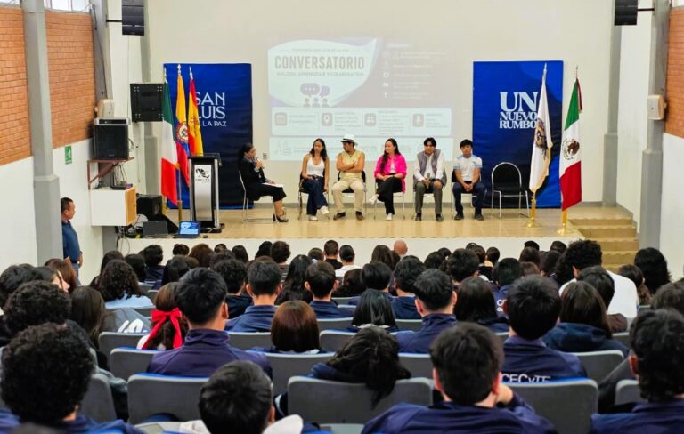 El conversatorio -Diálogo, aprendizaje y colaboración- inspiró a estudiantes de San Luis de la Paz