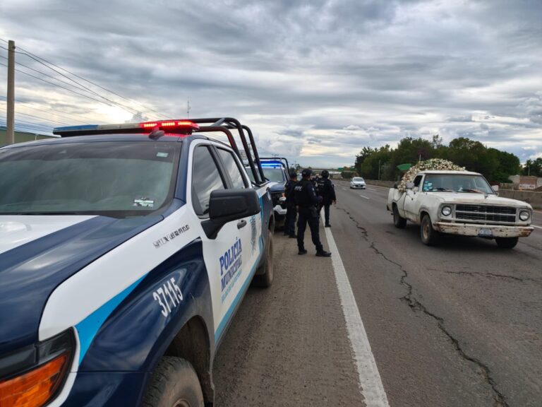 Hallan a dos personas sin vida en la carretera Silao – Irapuato