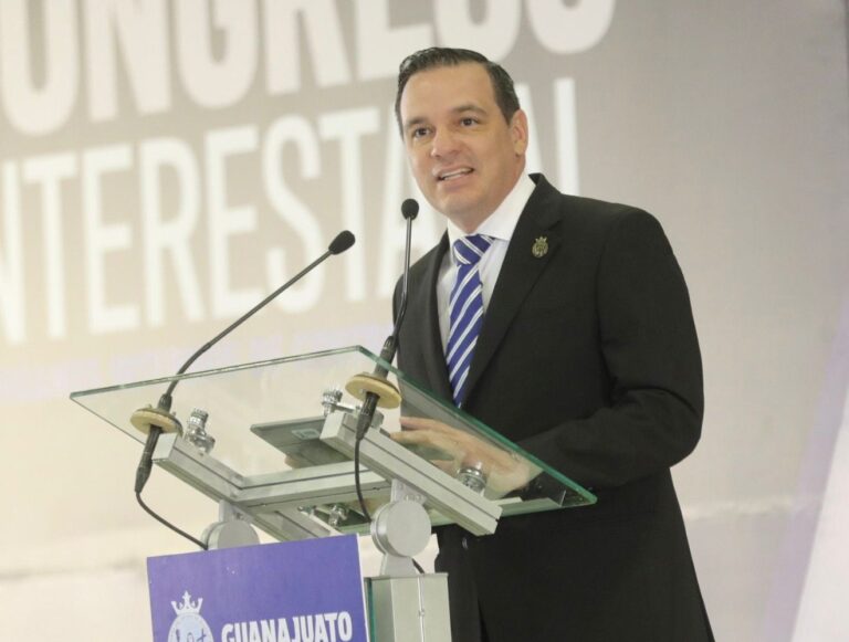 Tren de pasajeros en Guanajuato tendrá estación en el aeropuerto; iniciaría en 2028