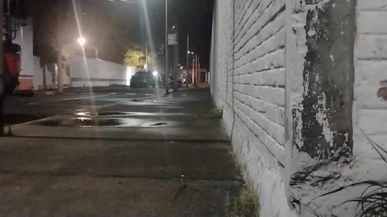 Hieren a hombre afuera de base de transportes Estefanía