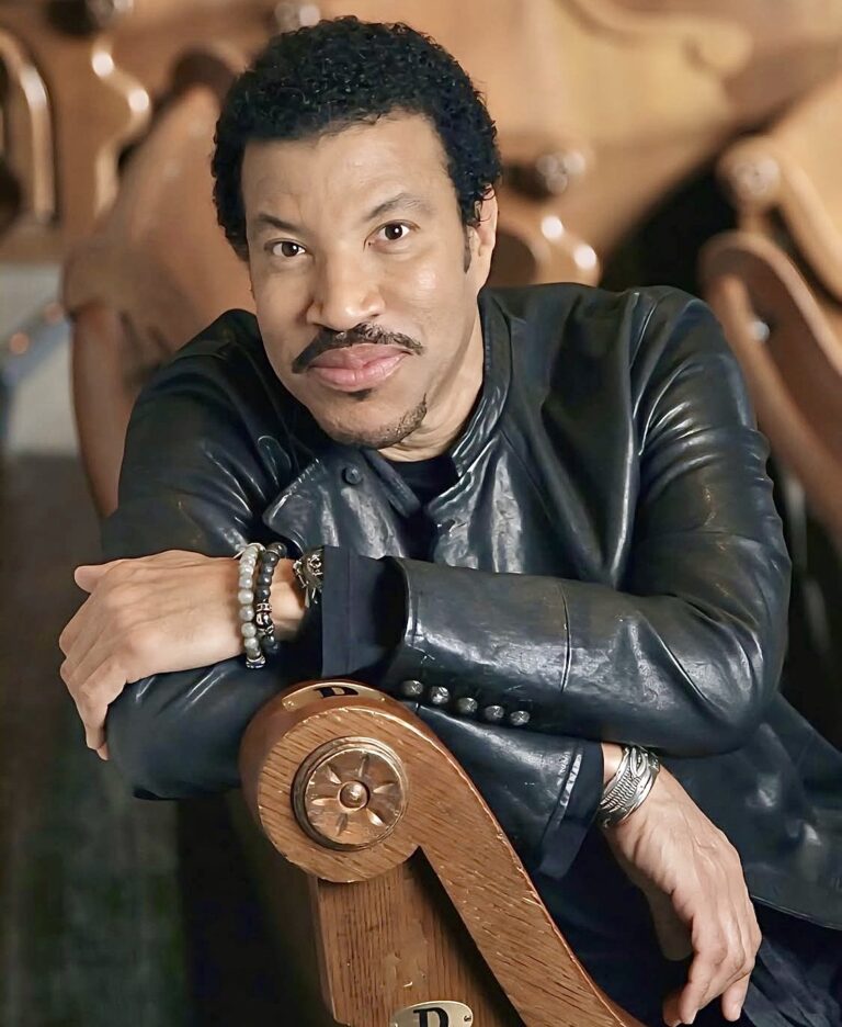 HOSPITALIZAN A LIONEL RICHIE TRAS SUFRIR PROBLEMAS DE SALUD