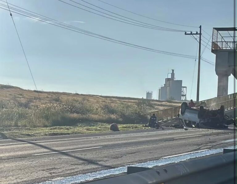 Accidente fatal paraliza la Irapuato-Silao en ambos sentidos