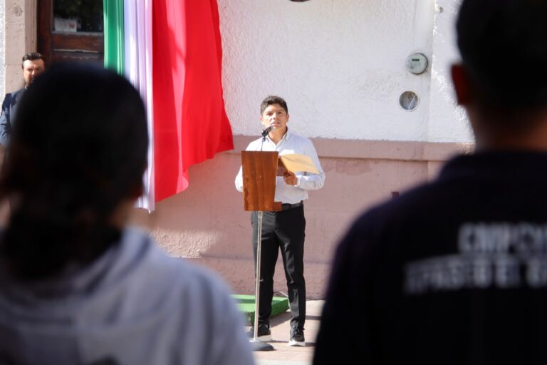 Conmemoración en Apaseo el Grande del natalicio de José María Morelos y Pavón