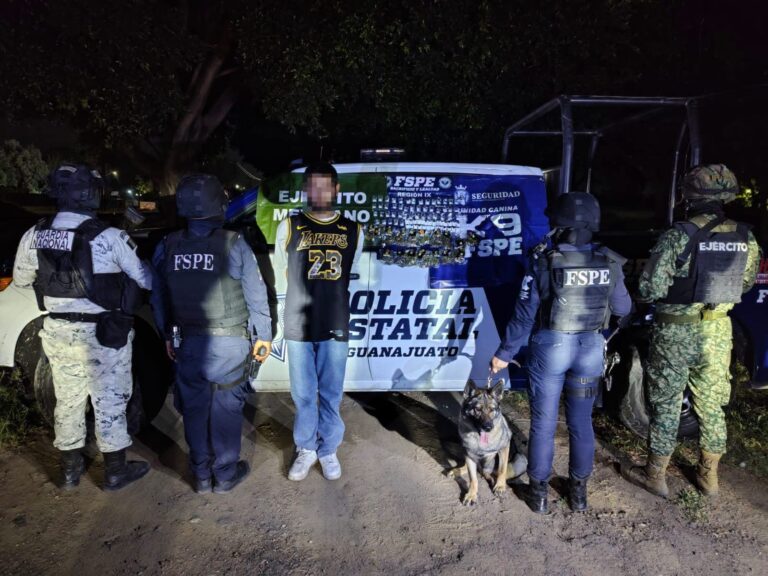 Detienen a un joven con más de 400 dosis de droga en Silao